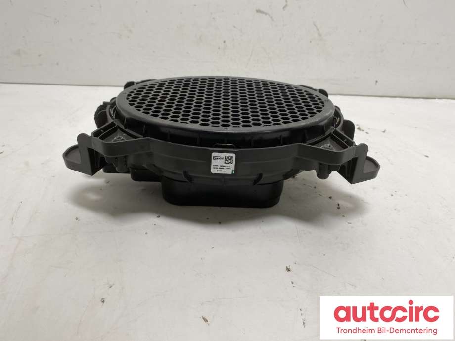 Bilstereo sub-woofer til VW Amarok 2022-->> (Type II)  (FOMOCO|N1WT-19A067-CB|2HJ035621A|)