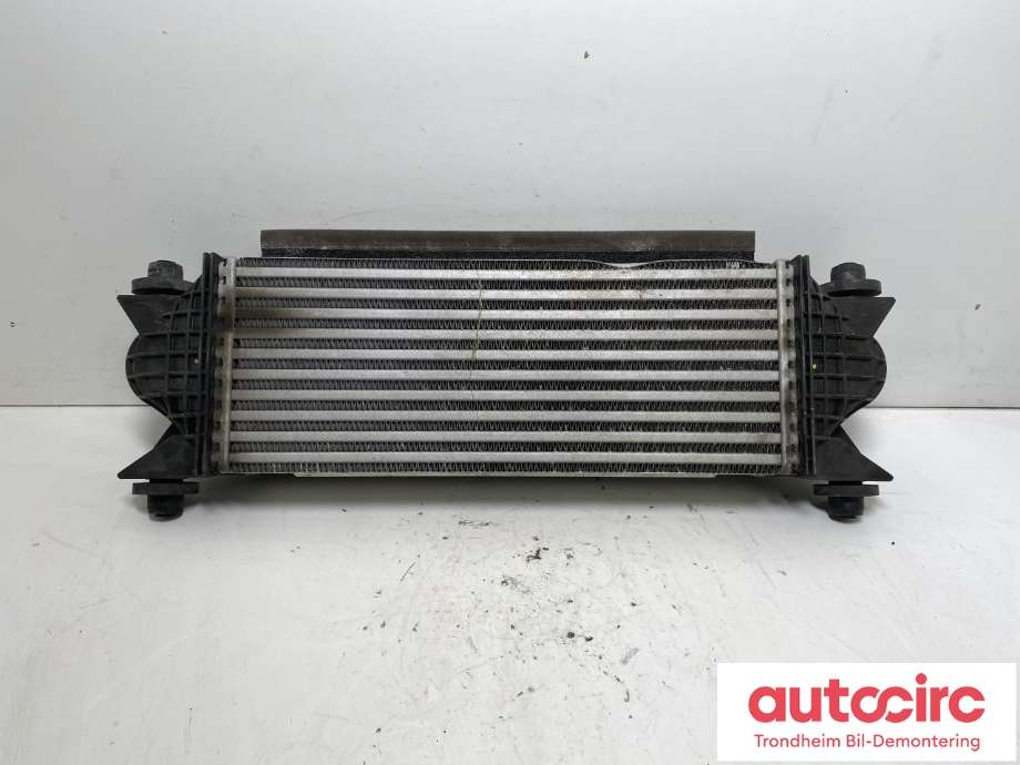 Intercooler til VW Amarok 2022-->> (Type II)  (2HJ 145 749 J|)