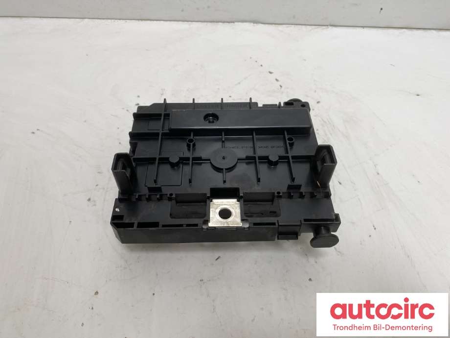 Sikringsboks motorrom til Peugeot 307 2005-2008 (Fase 2)  (DELPHI|6500 CK|9661707980|)