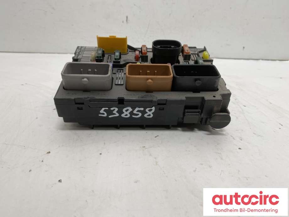 Sikringsboks motorrom til Peugeot 307 2005-2008 (Fase 2)  (DELPHI|6500 CK|9661707980|)