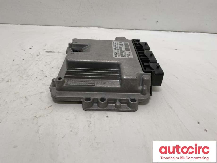 Styreenhet motor til Peugeot 307 2005-2008 (Fase 2)  (BOSCH|9661773380|0281011863|1940JJ)
