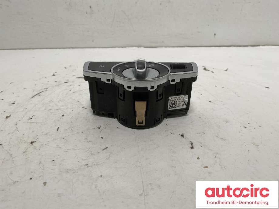 Bryter lys til Mercedes GLC 2015-2022 (X253) (X253) (A2059057007|)