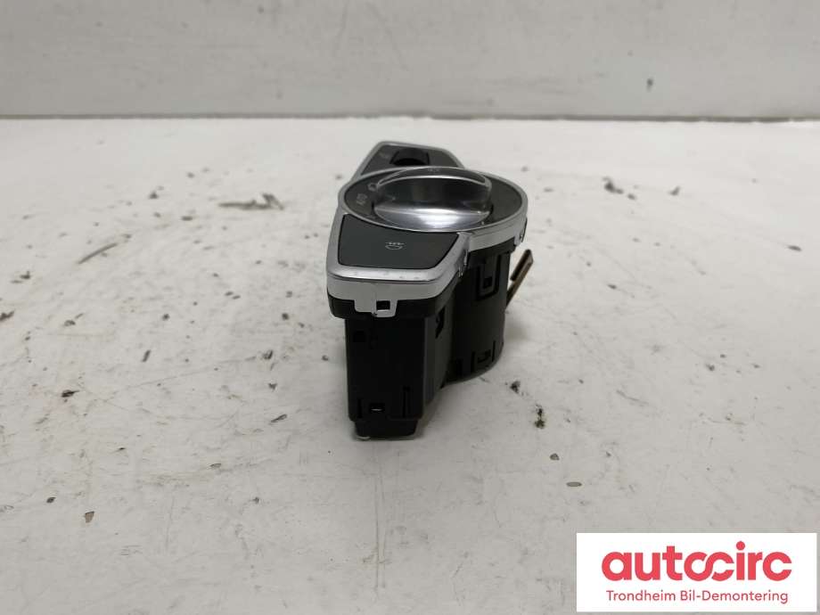 Bryter lys til Mercedes GLC 2015-2022 (X253) (X253) (A2059057007|)