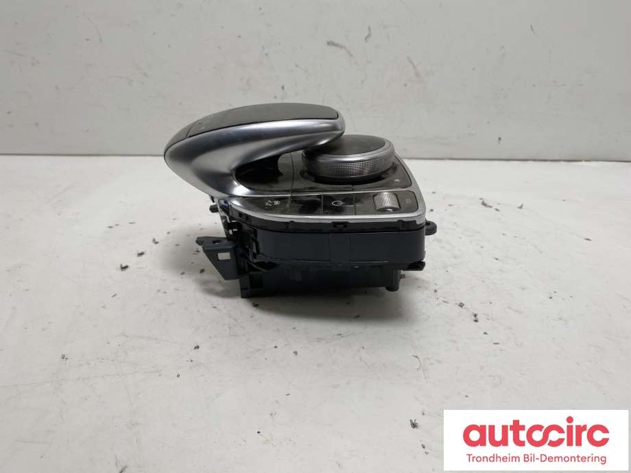Bilstereo navigasjon betjeningspanel til Mercedes GLC 2015-2022 (X253) (X253) (A2059008018|A 205 900 87 26|A 166 900 84 22)