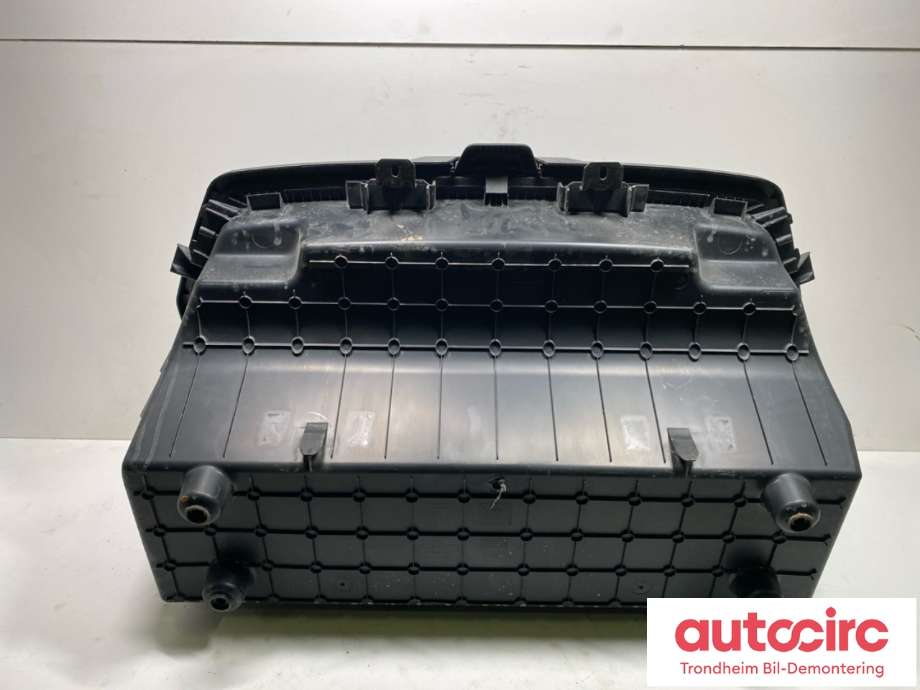 Panserrom deksel (Frunk Cover) til Audi e-tron 2018-->>  (4KE 863 362 B|)