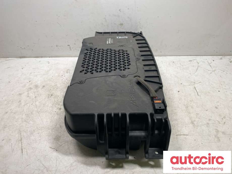 Bilstereo sub-woofer til Kia EV6 2021-->>  (MERIDIAN|96380CV100|)