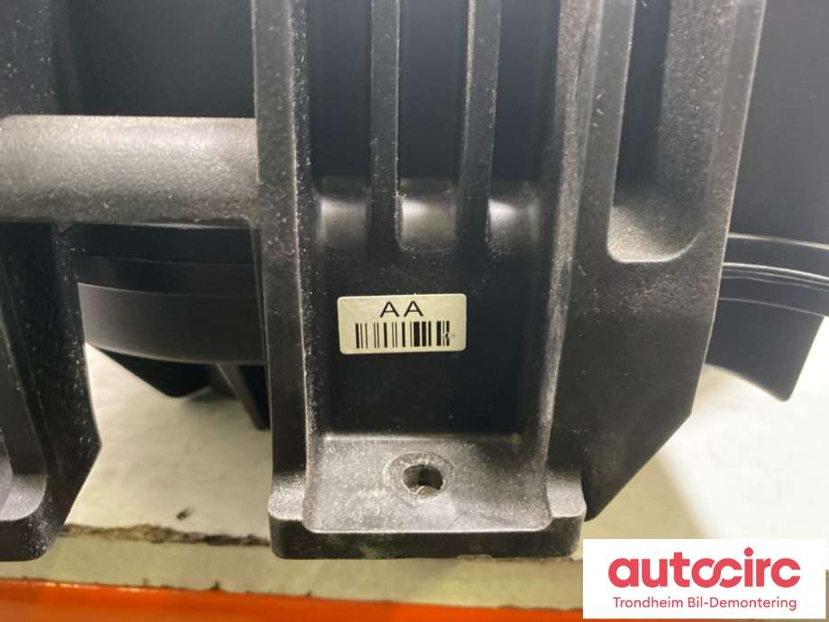 Bilstereo sub-woofer til Kia EV6 2021-->>  (MERIDIAN|96380CV100|)
