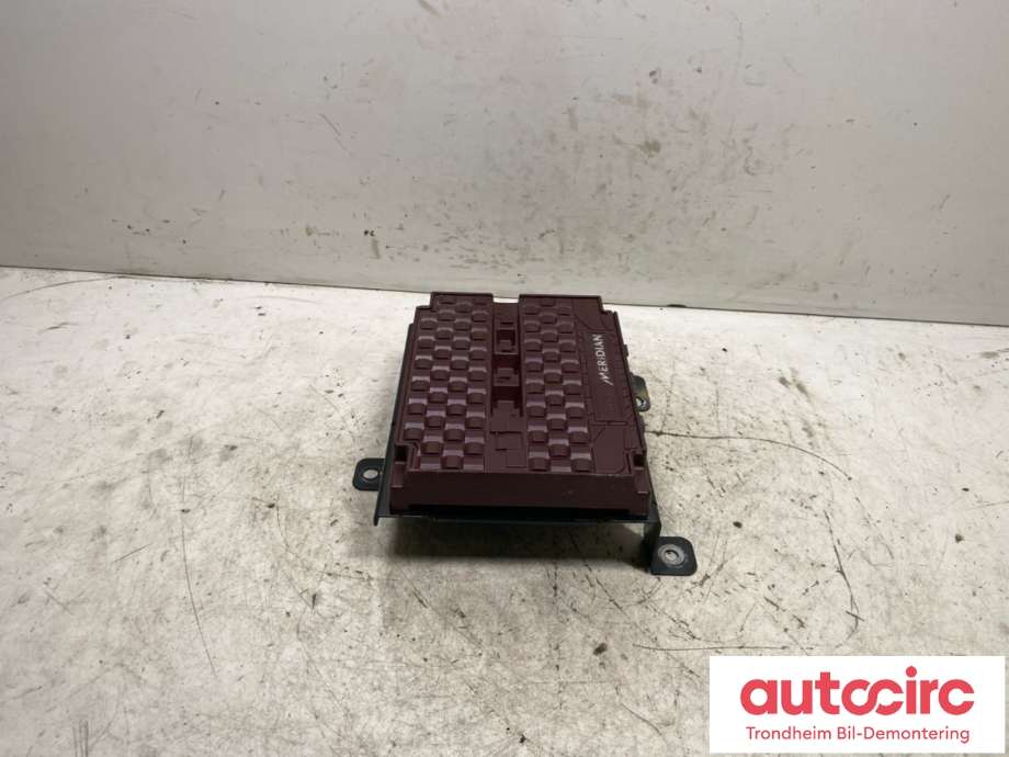 Bilstereo forsterker til Kia EV6 2021-->>  (MERIDIAN|96370CV100|)