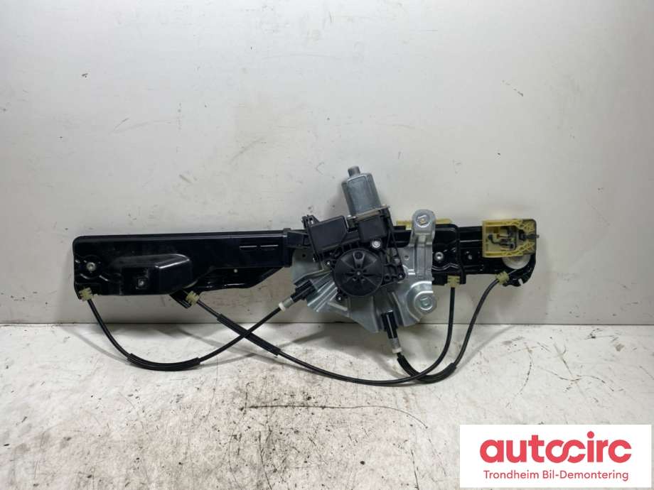 Ruteheis høyre foran til Opel Zafira Tourer 2012-2018 (13369286|)