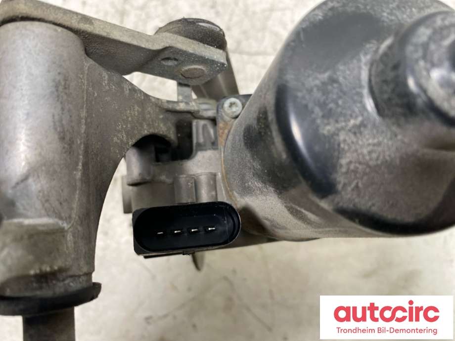 Viskermotor foran høyre til Opel Zafira Tourer 2012-2018  (13262437|13468743|39060841)