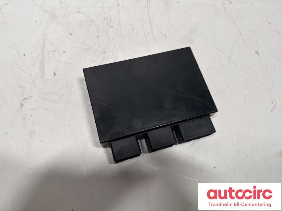 Styreenhet hengerfeste til Audi A6 2011-2014 (Type IV, Fase 1) (C7) (C7) (HELLA|4G8 907 383|)