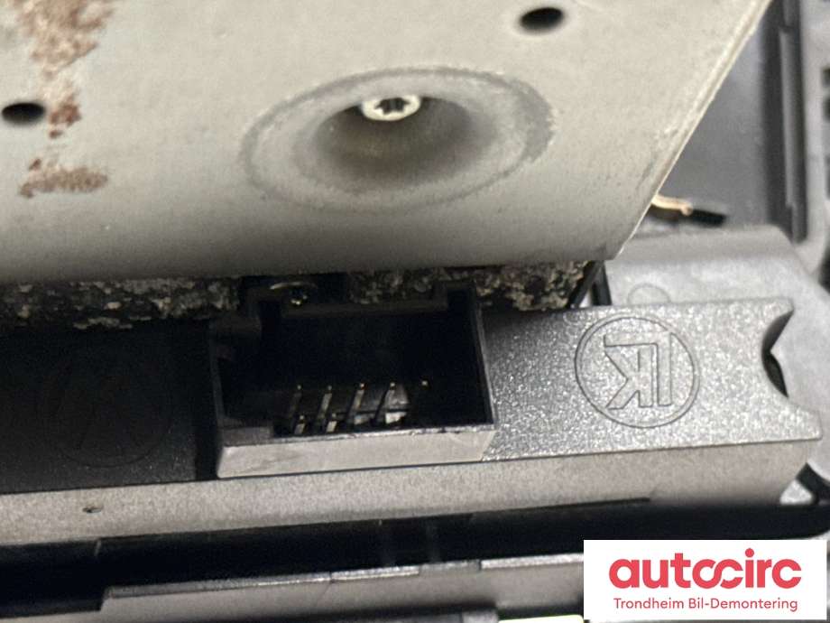 Bilstereo navigasjon til Audi A6 2011-2014 (Type IV, Fase 1) (C7) (C7) (HARMAN/BECKER|4G0 035 670 G|)