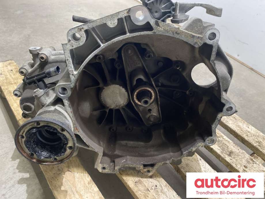 Girkasse manuell til Škoda Fabia 2010-2014 (Type II, Fase 2)  (02T300020E|02T300020EX|)