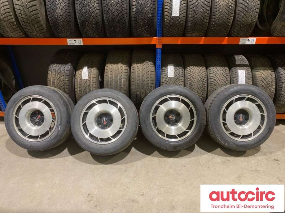 Hjulsett aluminium sommer til Chevrolet Corvette, 1984-1996 (C4) (C4) (16 TOMMER|255/50R16)
