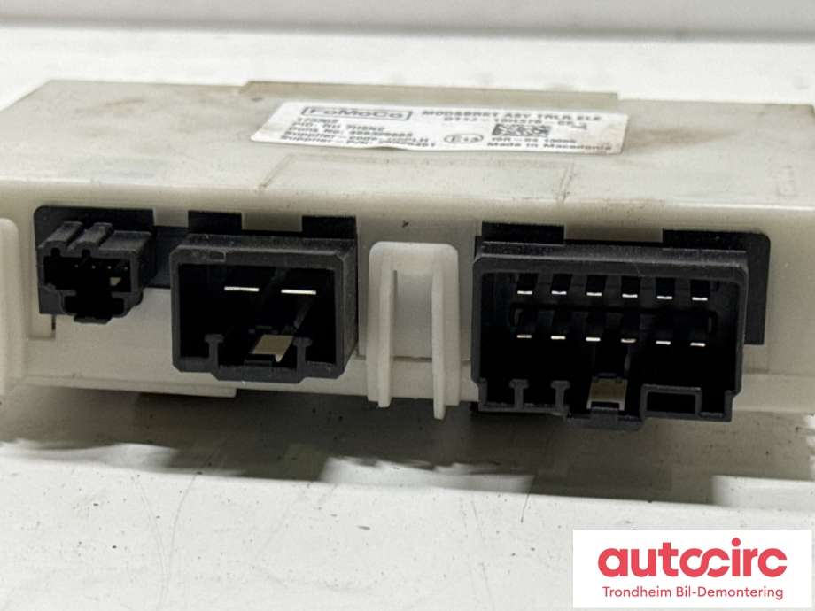 Styreenhet hengerfeste til Ford Transit Connect 2013-2018 Type II, Fase 1  (DT1J-19H378-CF|2469559|)