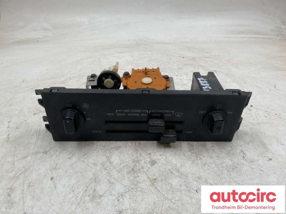 Varmeapparat betjening til Chevrolet Corvette, 1984-1996 (C4) (C4) (16022463)
