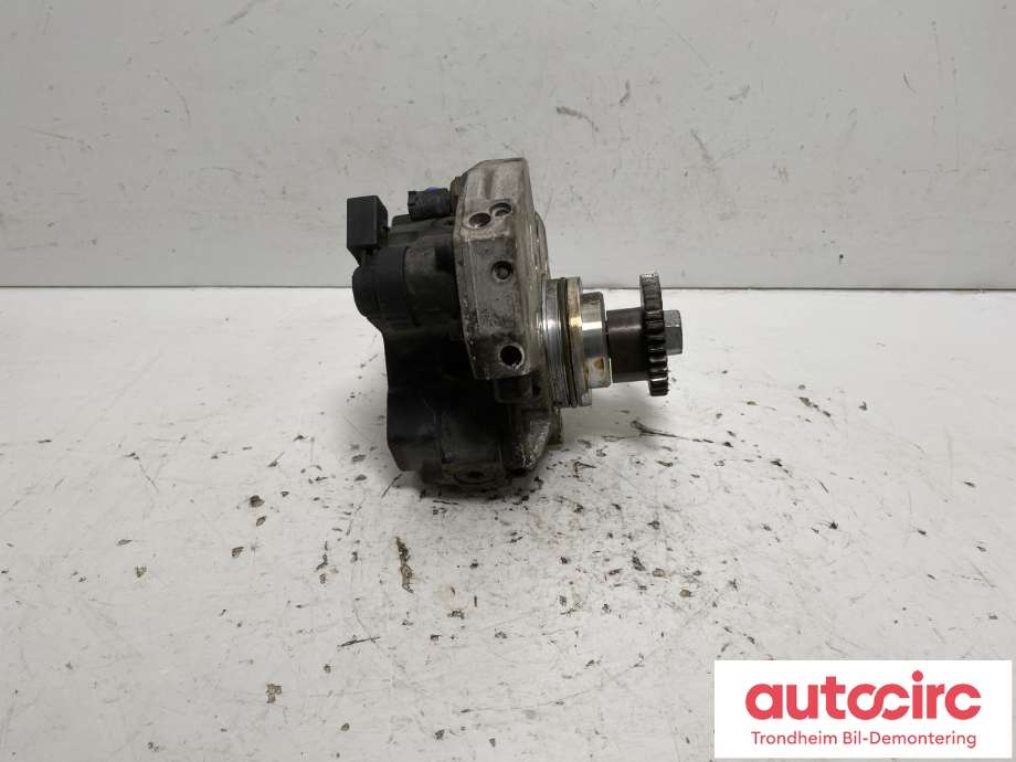 Dieselpumpe til Mercedes R-Klasse 2006-2013 (W251) (W251) (BOSCH|A 642 070 02 01|0445010145|A6420700201| A6420700401| A6420700501)