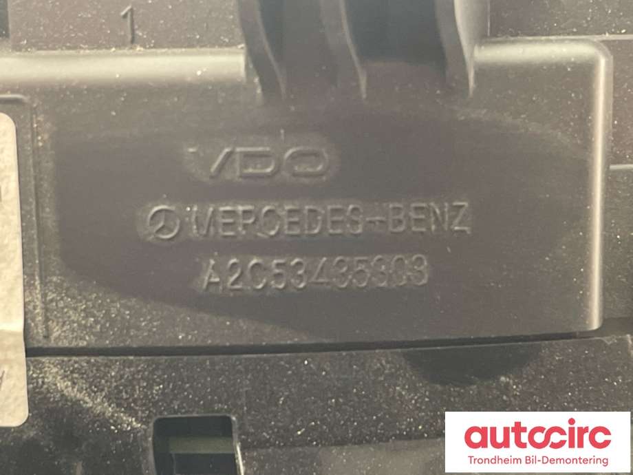 Instrumentpanel til Mercedes C-Klasse, Coupe/Cab 2011-2015 (C204) (C204) (A2049004108|A2C33221600|A2049002408| A2C53435305|)