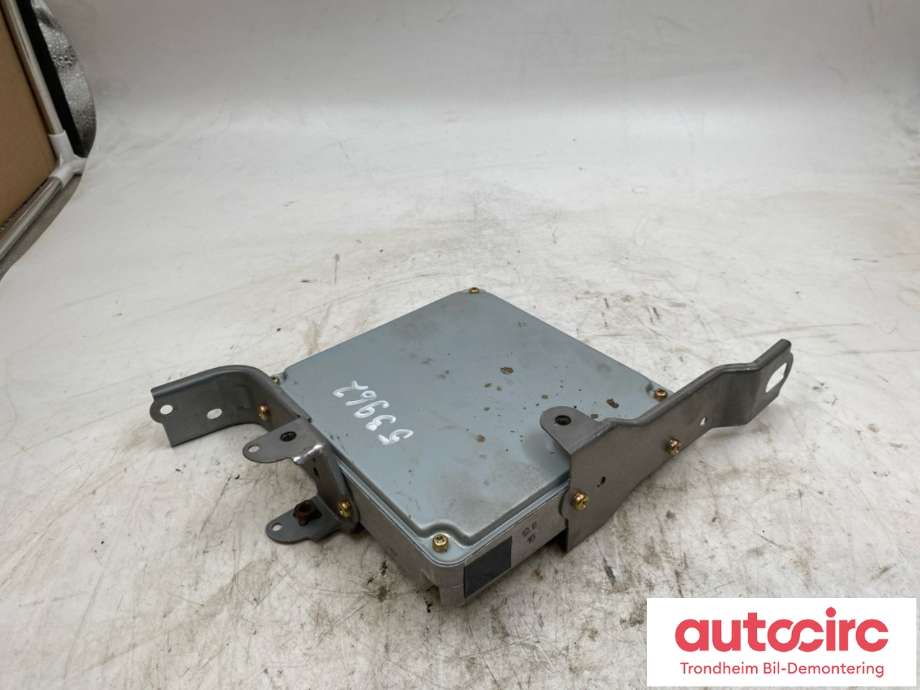 Styreenhet motor til Toyota Land Cruiser 120 2002-2009 (DENSO|896616A070|1758005282|)