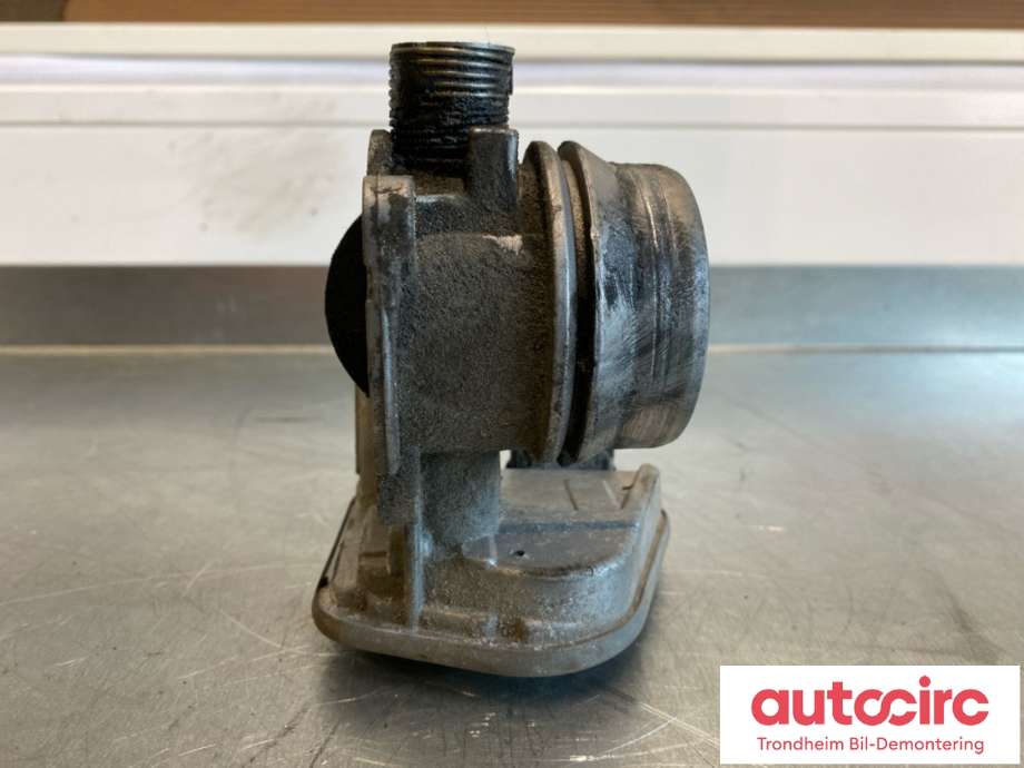 Spjeldhus til BMW 1-Serie 2004-2011 (E81/E82/E87/E88) (E81/E82/E87/E88) (PIERBURG|7804373|7804373-02|13547804373)