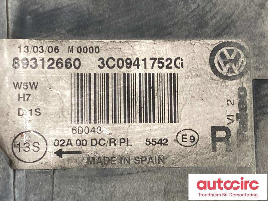 Frontlykt høyre xenon til VW Passat 2005-2010 (B6) (B6) (3C0941752G|3C0941754G|)