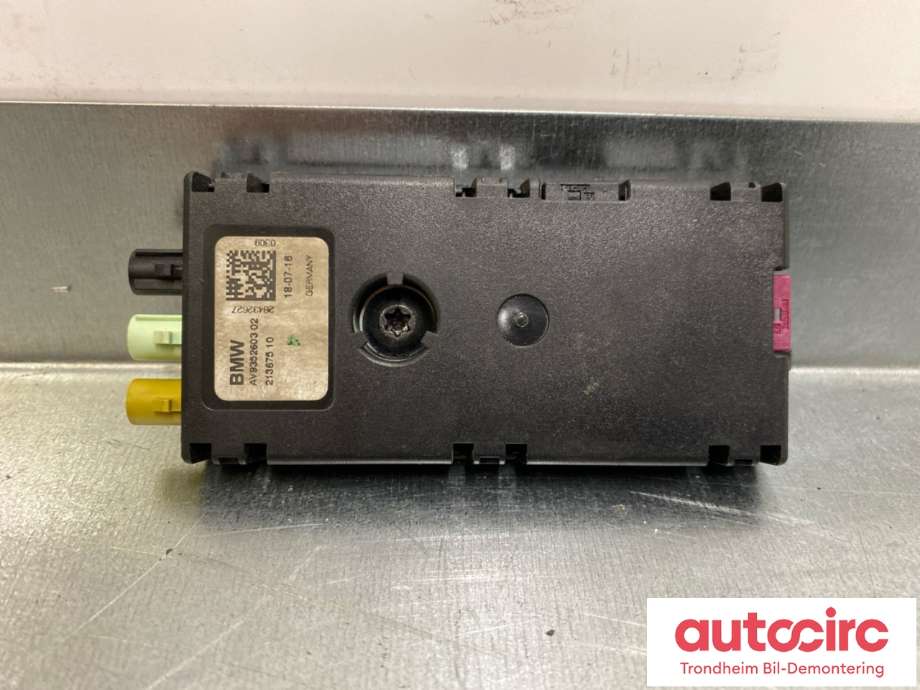 Antenne forsterker til BMW X1 2015-2022 (F48) (F48) (65 20 9 352 603|)