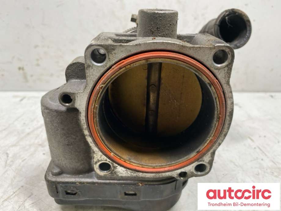 Spjeldhus til BMW X5 2000-2006 (E53) (E53) (13 54 7 502 445|)