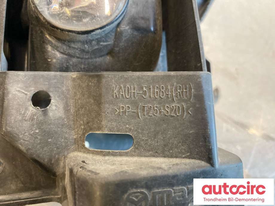 Tåkelykt høyre foran til Mazda CX-5 2012-2017 (Type I)  (GHP951690A|GHP951680A|)