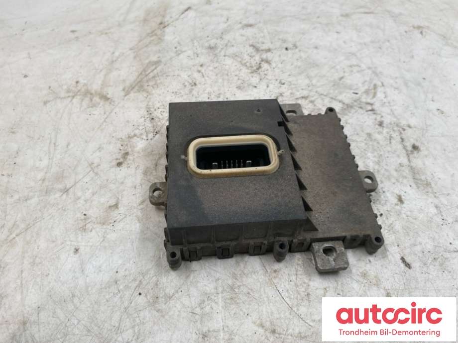 Styreenhet xenon/ballast til Mercedes GLK 2008-2015 (X204) (X204) (A 204 870 83 26|)