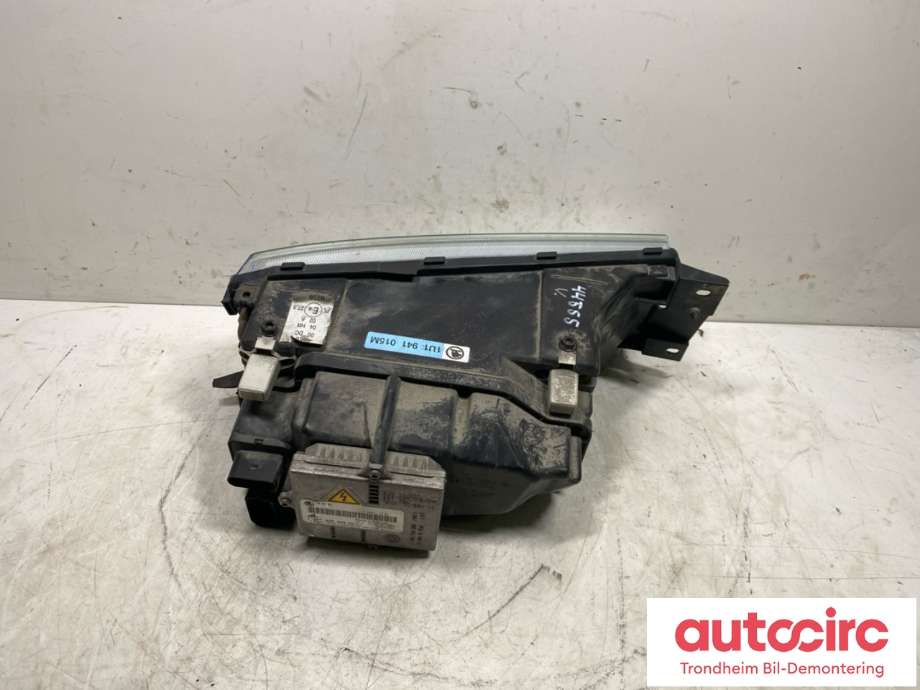 Frontlykt venstre xenon til Škoda Octavia 2000-2004 (Type I, Fase 2) (1U1 941 017 Q|1U1941015M|)