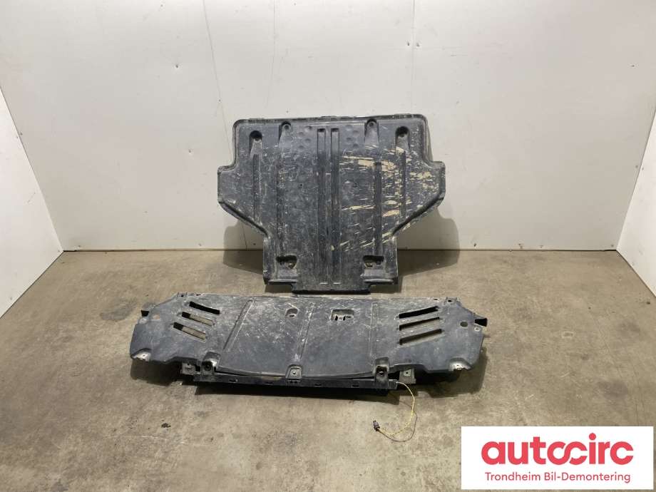 Motorplate under motor til Mercedes EQS SUV 2022-->> (X296) (X296) (NA|)