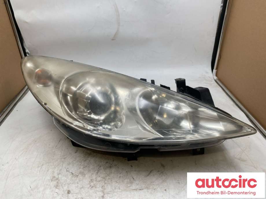 Frontlykt høyre halogen til Peugeot 307, 2005-2008 (Fase 2) (AL|6206 86)