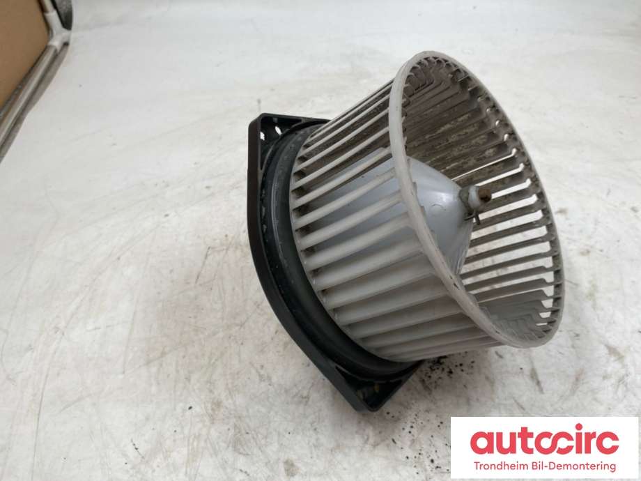 Varmeapparat motor til Suzuki Grand Vitara, XL-7 2001-2007 (7425054J10|)