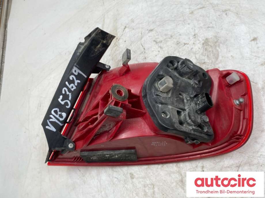 Baklykt venstre ytre til Audi A4 2007-2014 (Type IV) (B8) (B8) (8K5 945 095 D|8K5 945 095 C|)