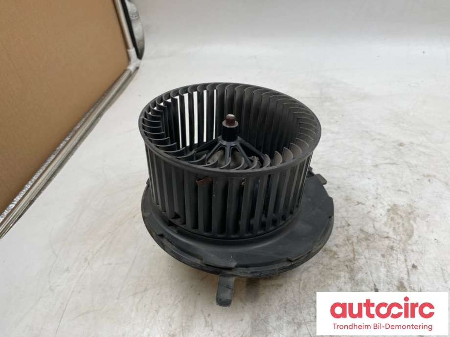 Varmeapparat motor til Škoda Octavia 2005-2008 (Type II, Fase 1)  (1K1 819 015 C|1K1 819 015|)