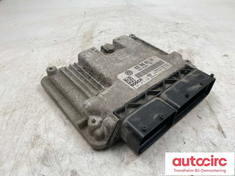 Styreenhet motor til Škoda Octavia, 2005-2008 (Type II, Fase 1)  (BOSCH|03G 906 021 LB)