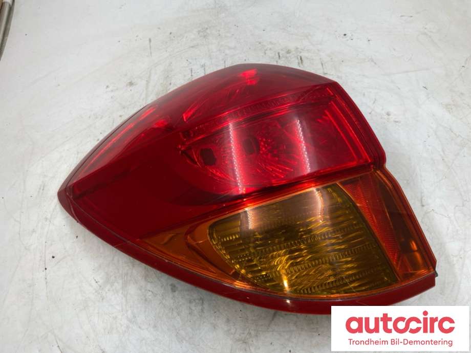 Baklykt venstre til Subaru Legacy 2003-2007 (Type IV, Fase 1) (84201AG010|)