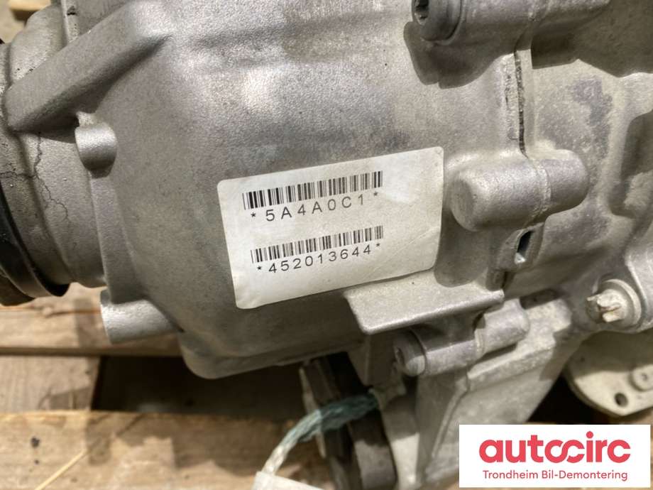 Girkasse automat til BMW X3 2010-2017 (F25) (F25) (24008624657|)