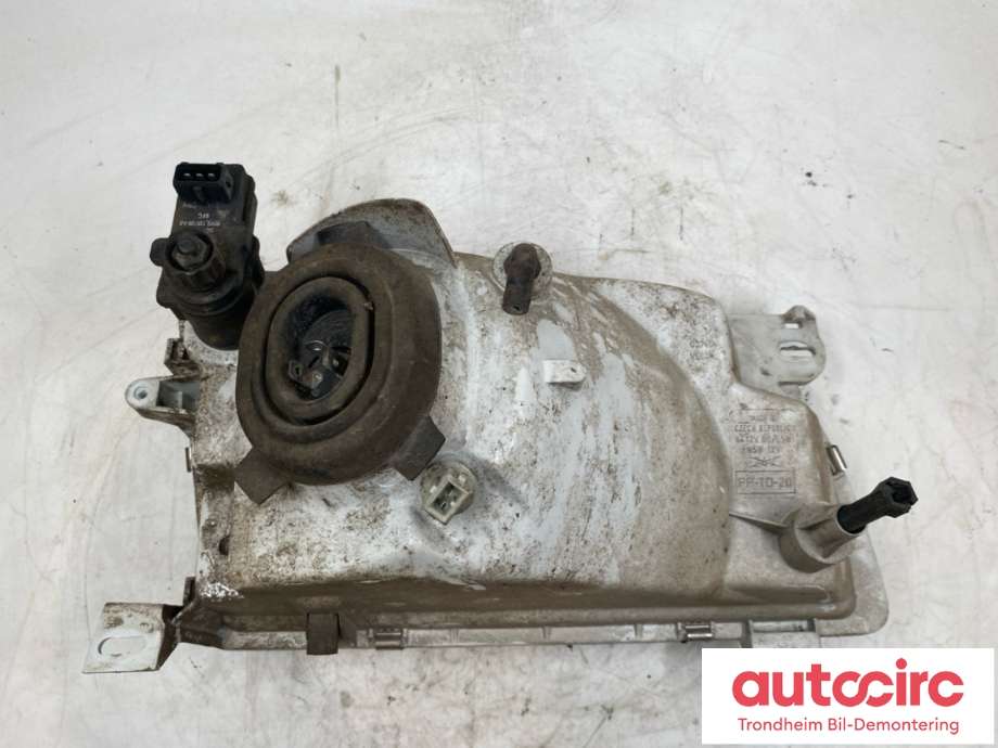 Frontlykt venstre halogen til Ford Transit 1986-1999  (95VG-13006-SCC|1114898|)