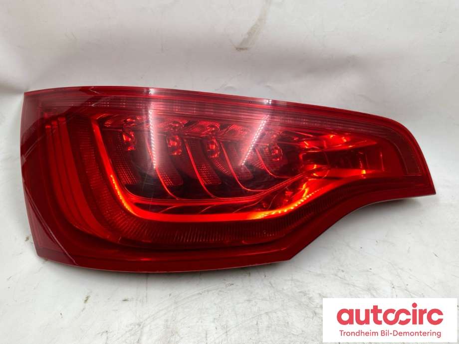 Baklykt venstre til Audi Q7, 2010-2015 (Type I, Fase 2) (4L0945093F)