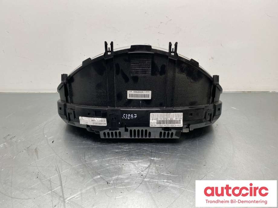 Instrumentpanel til Mercedes E-Klasse 2009-2013 (Fase 1) (W212) (W212) (A 212 900 33 13|)