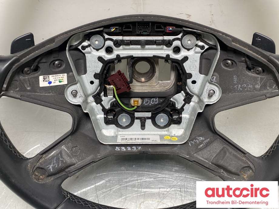 Ratt til Mercedes E-Klasse 2009-2013 (Fase 1) (W212) (W212) (A 212 460 04 03|A21246004039E38|)