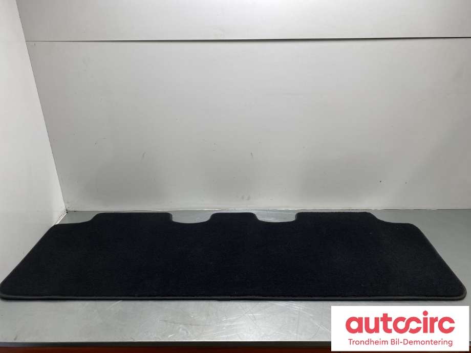 Gulvmatte sett til Tesla Model Y 2021-2024 (Type I)  (1493064-00-C|1493064-00-D|1855221-00-A)