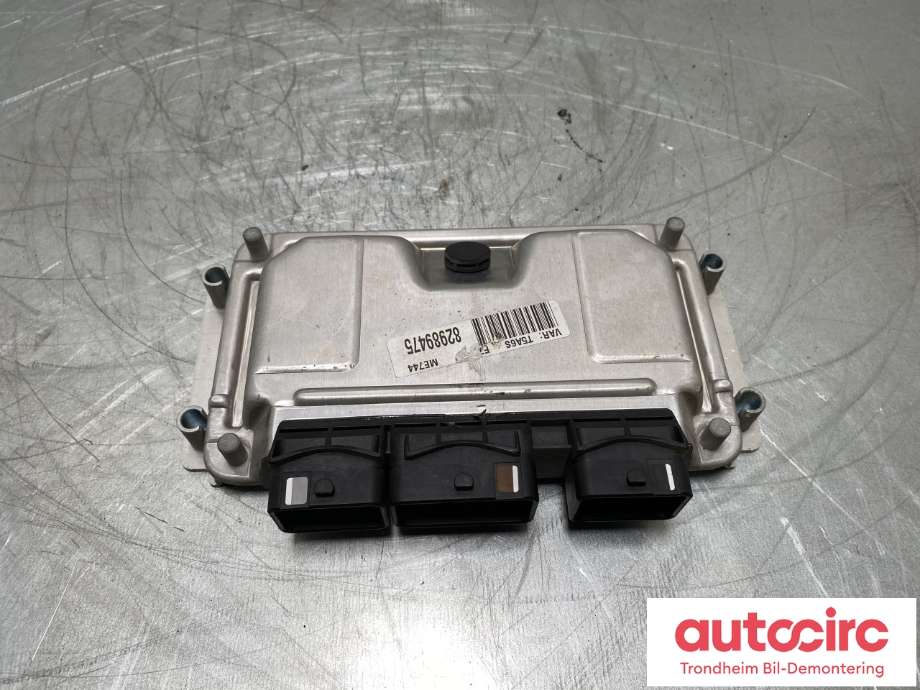 Styreenhet motor til Peugeot 307 2001-2004 (Fase 1) (BOSCH|9638765680|194061|0261206943)