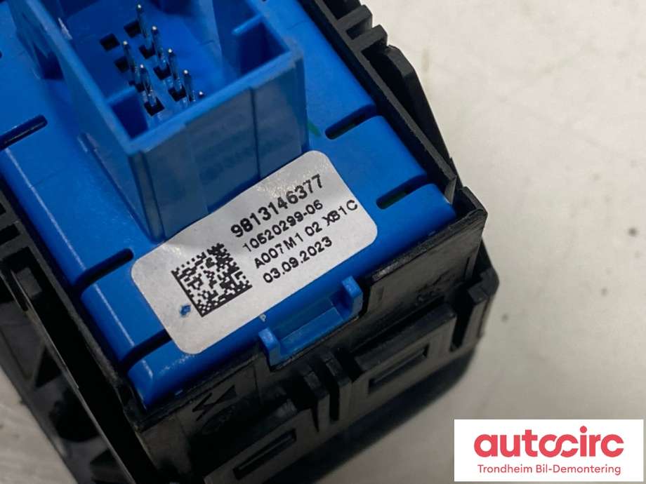 Bryter elektrisk håndbrekk/parkbrems til Toyota Proace City 2020-->> (SU001A9525|)