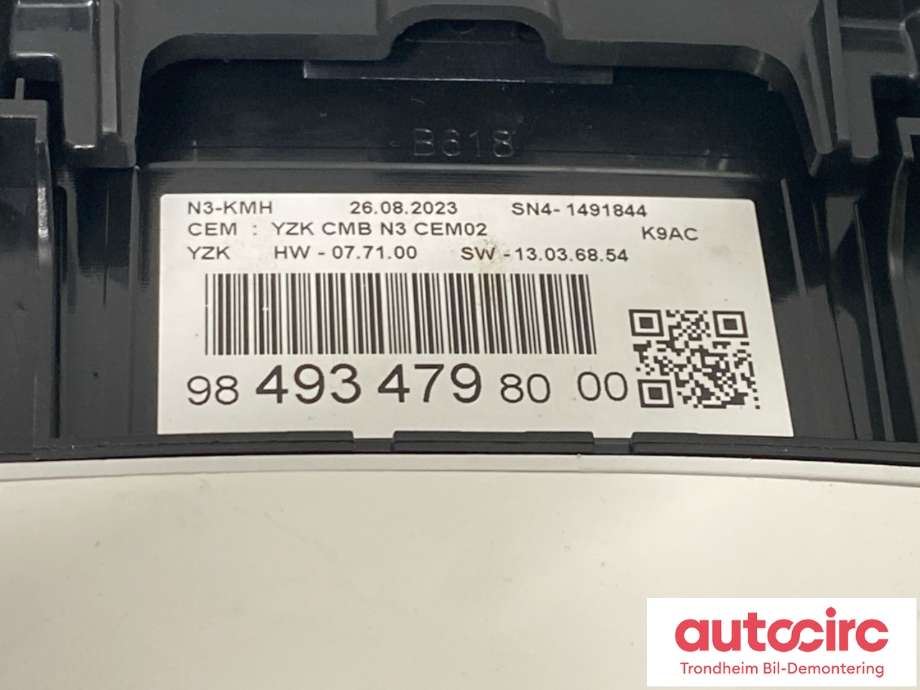 Instrumentpanel til Toyota Proace City 2020-->> (SU001B4379|98 493 479 80 00)