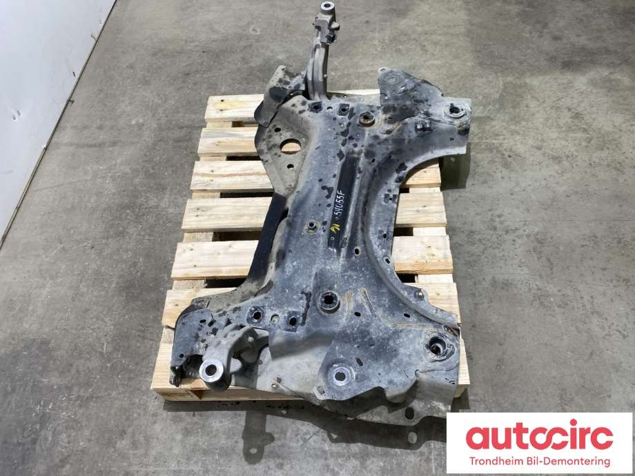 Travers foran hoved til Peugeot Partner 2019-->> (Type III)  (9677071880|96 770 718 80|)