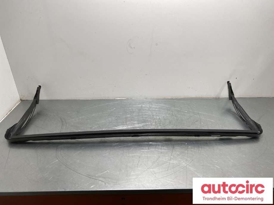 Tak diverse til Mercedes EQS SUV 2022-->> (X296) (X296) (A2967800500|)