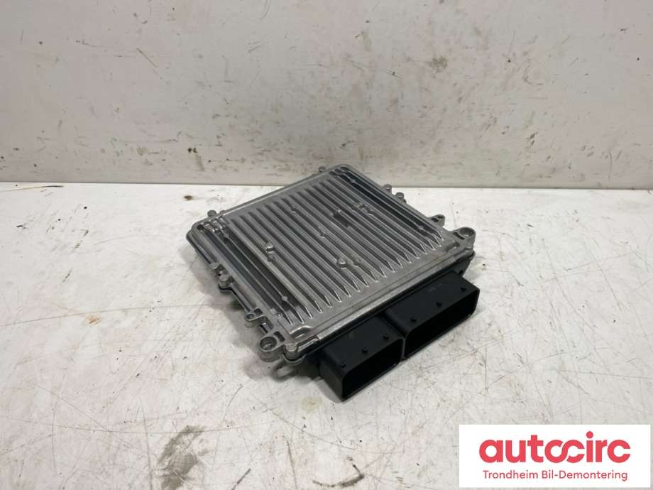 Styreenhet motor til Mercedes E-Klasse, 2002-2006 (Fase 1) (W211) (W211) (BOSCH|A 642 150 15 91)