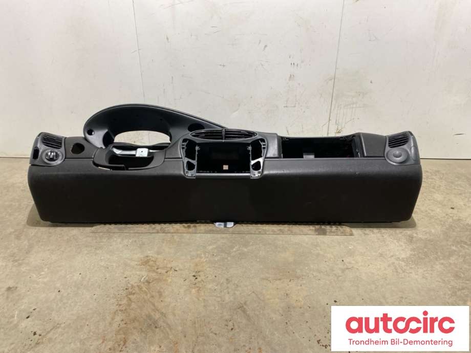 Dashbord til Porsche Boxster 1997-2004 (986) (986) (99655208200|99655208200EJN|)